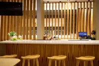SpringHill Suites Medford Airport - bar