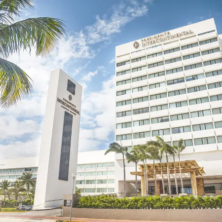 InterContinental Hotels PRESIDENTE CANCUN RESORT by IHG