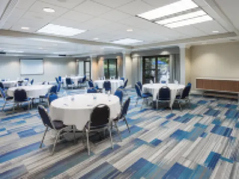 Holiday Inn Express & Suites WILMINGTON-UNIVERSITY CTR by IHG Hotels in Wilmington