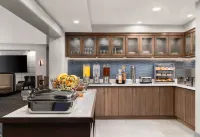 Homewood Suites by Hilton Richmond-Chester - breakfast
