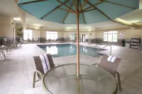 Holiday Inn Express & Suites MADISON-VERONA by IHG - Pool
