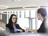 نوفوتيل برن إكسبو - بار