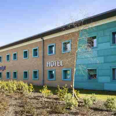 Ibis Budget Beaconsfield Hotel Exterior