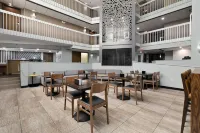 Holiday Inn MCALLEN – MEDICAL CENTER AREA by IHG - breakfast
