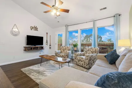 Retreat by Design - Resort Amenities