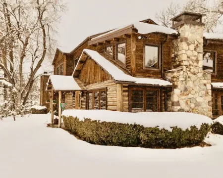 エンゲン ハス ベッドアンドブレックファスト ホラデイのホテル