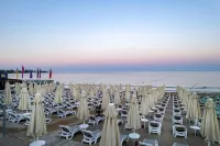 Trendy Side Beach Hotel