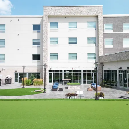 Holiday Inn Express & Suites CHICAGO SCHAUMBURG by IHG