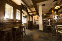 Riverside Hotel - Bars