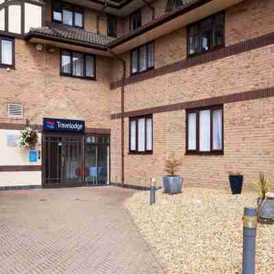 Travelodge Milton Keynes Shenley Church Hotel Exterior