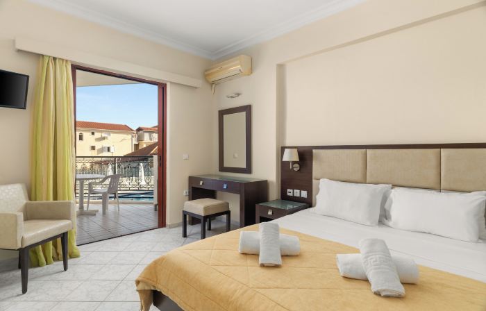 Eleana Hotel