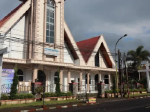 Chrisma Bed and Breakfast Hotels in Tomohon
