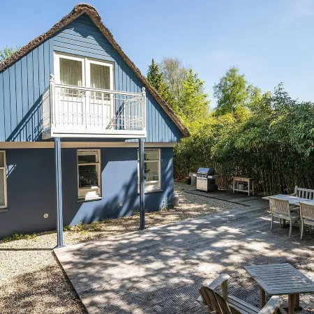 Lovely 4-person Villa With Private Pool