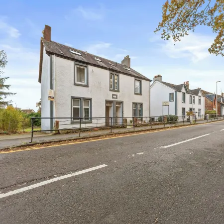 Charming Village Escape near Loch Lomond Hotéis em Drymen