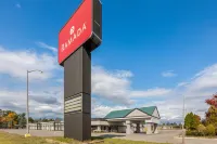 Ramada by Wyndham Grayling Hotel & Conference Center Hotels in Grayling