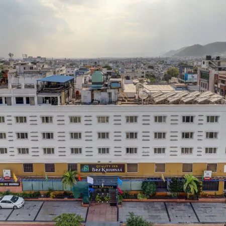 Quality Inn Bez Krishnaa