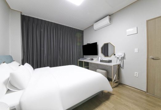 정읍 골드스테이