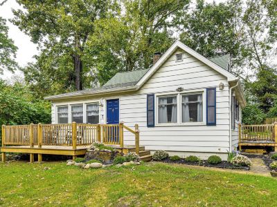 < 1 Mi to Notre Dame: Family-friendly Home!