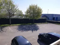 Premiere Classe Compiegne - Jaux - Parkplatz