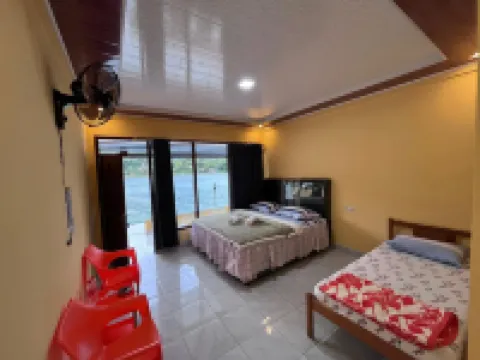 Abadi Guest House Tuktuk