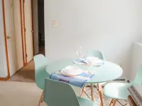 The Retro Apartment in Revere with outdoor area Hotels in Revere