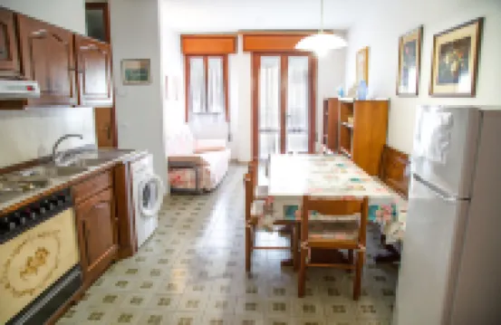 Centric apartment by the beach