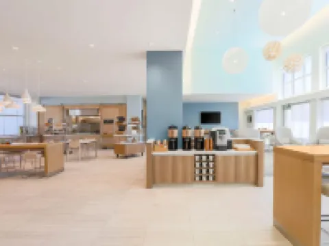 Element Ontario Hotels in Ontario