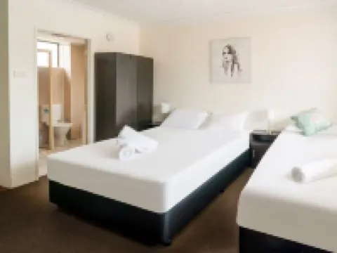 レイクサイド イン イラワラ シェルハーバーのホテル