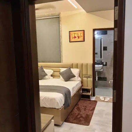 Hotel Sky Inn
