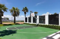 8242 Breakers Blvd. 五卧室住宅 - 4星級