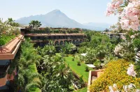 Acacia Resort Parco Dei Leoni - Romantische