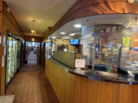 Airport Chalet