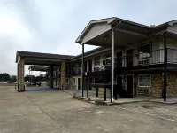 General Bragg Inn & Suites Chickamauga Hotels in Walker County