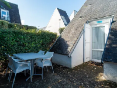 帶加熱泳池的海濱公寓