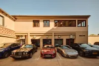 Pamplona Catedral Hotel - parking