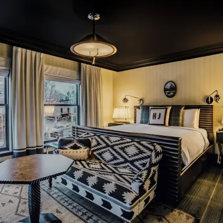 Hotel Jerome, Auberge Collection