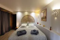 Chambres d'Hôtes et Suites à la Ferme de l'Oudon & Spa - บีแอนด์บี
