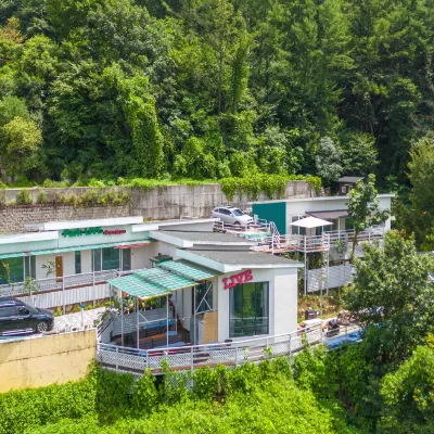 Yangpyeong Forest Live Pension Hotels near Yongmunsa