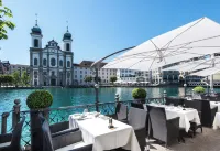Hotel des Balances - breakfast