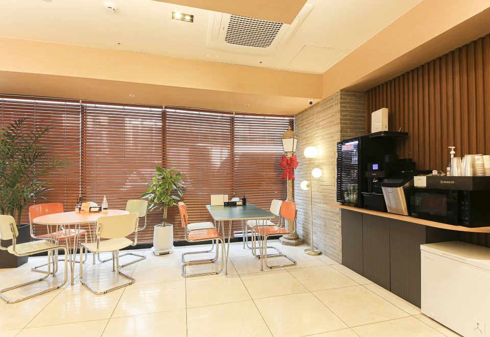 브라운도트 역삼 객실