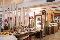 Villa Madrina Lovely and Dynamic Hotel