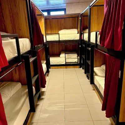PALOMERAS Coliving & Coworking Hotels near Vallecas