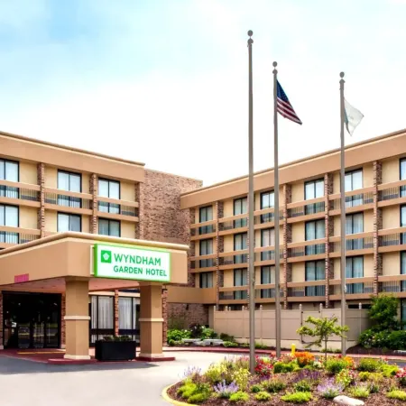 Baymont by Wyndham Schaumburg Chicago Northwest