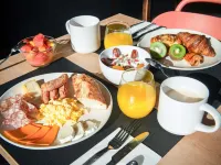 Aparthotel Adagio Access Lille Villeneuve-d'Ascq - Breakfast