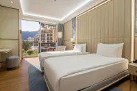 Merit Crystal Cove Hotel Casino & Spa
