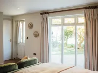 Farthings Hotel and Restaurant Hotels in Taunton