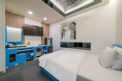 Wonju Log Unintel Hotels near Park Valley CC