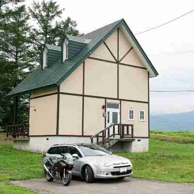 Lodge Tomioka Hotel Exterior