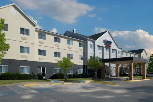 Fairfield Inn & Suites Dallas Park Central - 3 Yıldız
