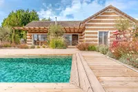 GuestReady - Seaside Heaven with Pool - ビーチサイド